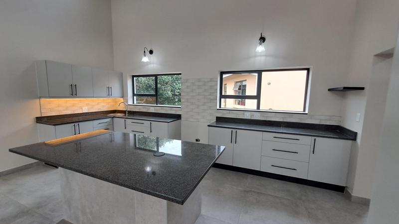 4 Bedroom Property for Sale in Stilbaai Wes Western Cape